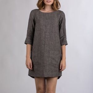 Pyne & Smith model no. 20 grey linen shift dress